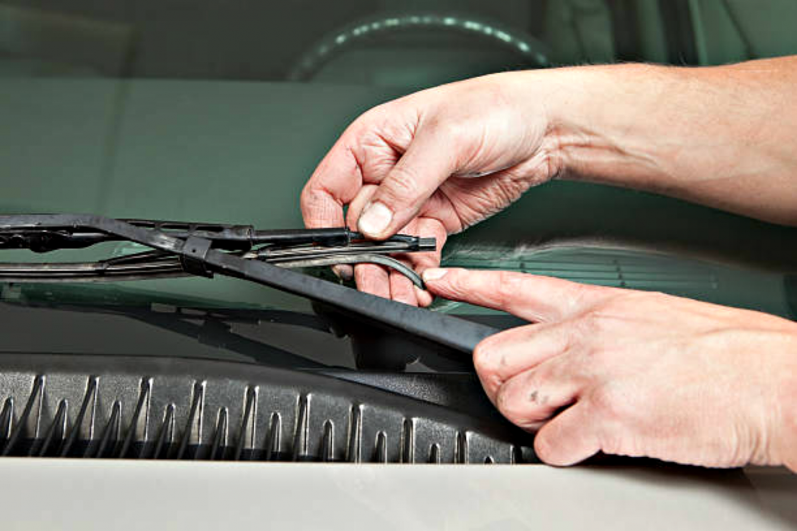 how to remove wiper blades